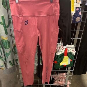 Lululemon size 8 leggings